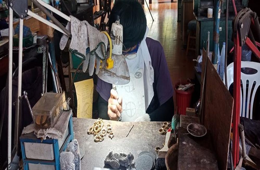 silverware factory