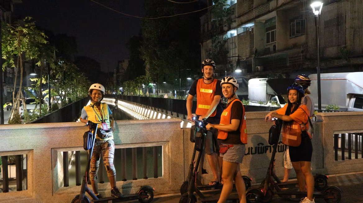 Get to see off the beaten track parts of Bangkok  