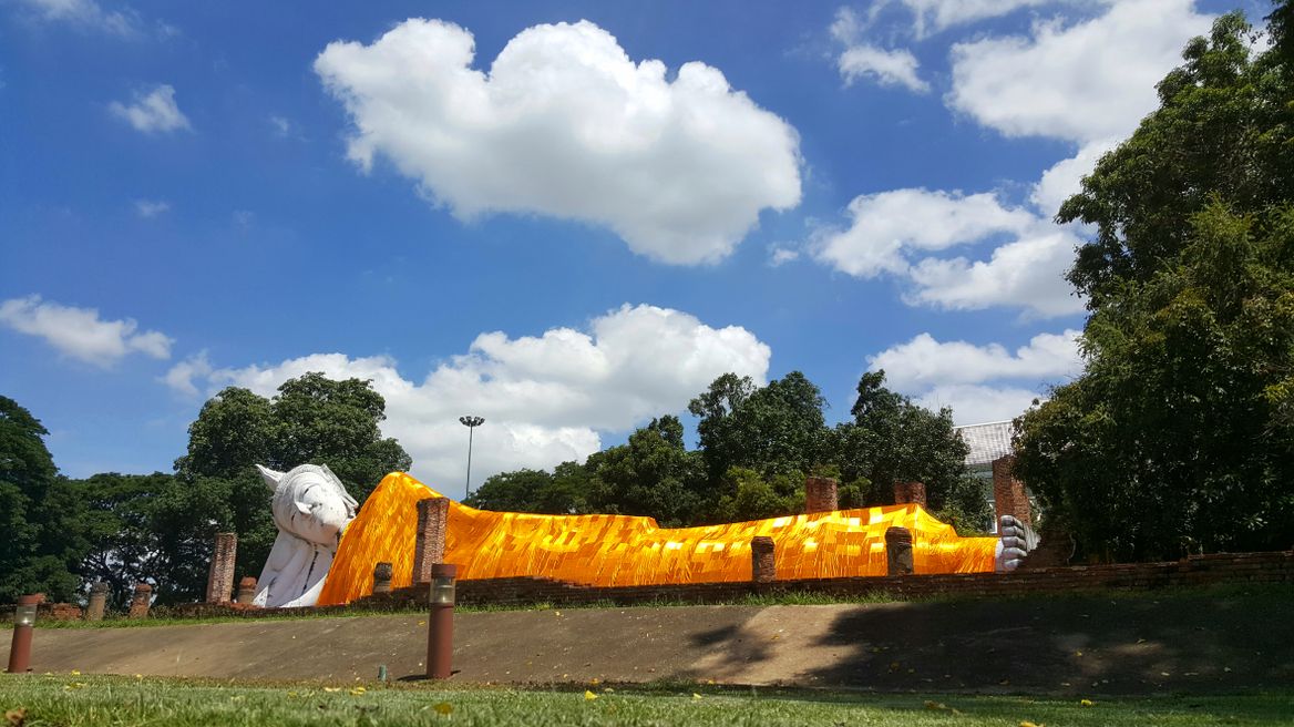 Reclining Buddha