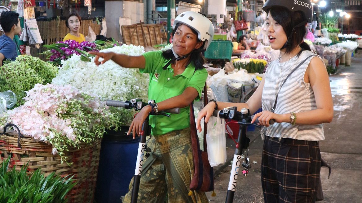 Have a guided tour around the flower market