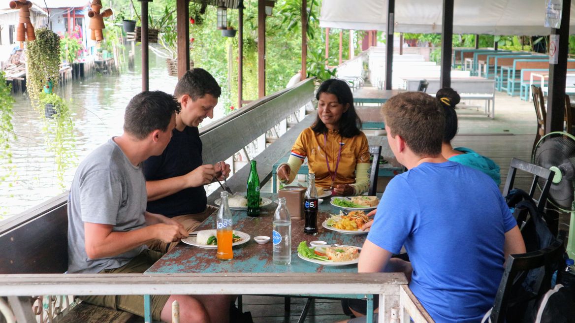 Have Lunch by the canal