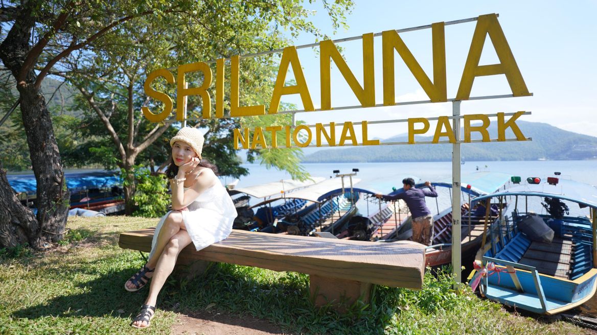 Srilanna is the 8th largest dam in Thailand, a home to wildlife animals, lush forests, and headwater sources.