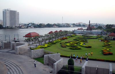 The Rama VIII Bridge Park