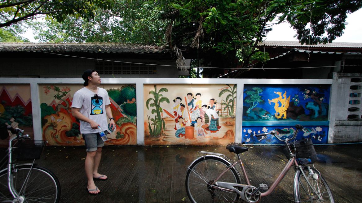 Street art along the way