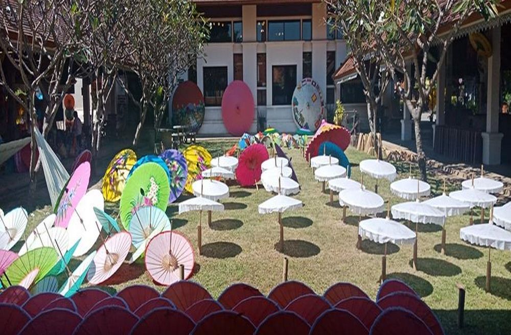 Borsang umbrella making center.