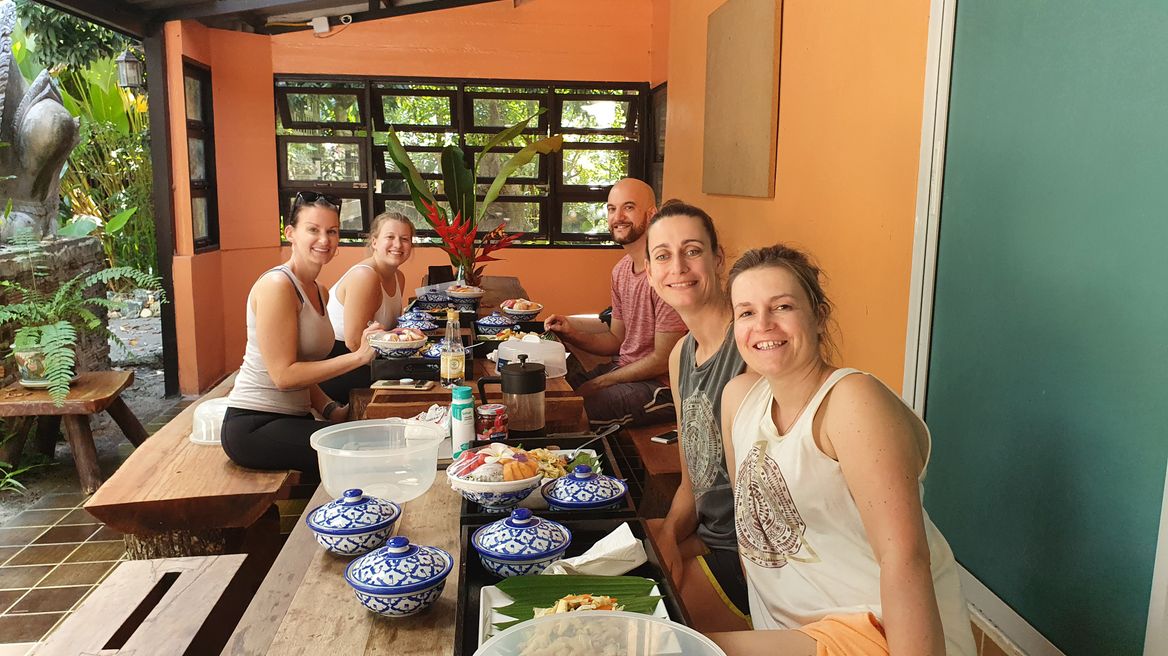 Eat like a Local