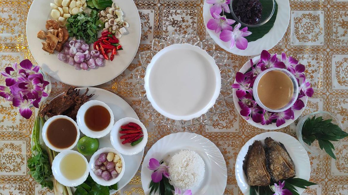 Full of Thai Herbs