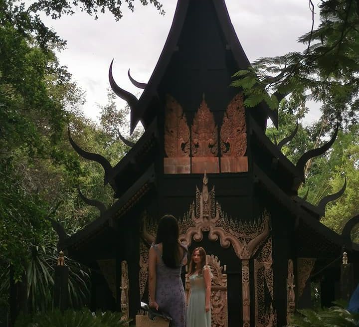 Black house