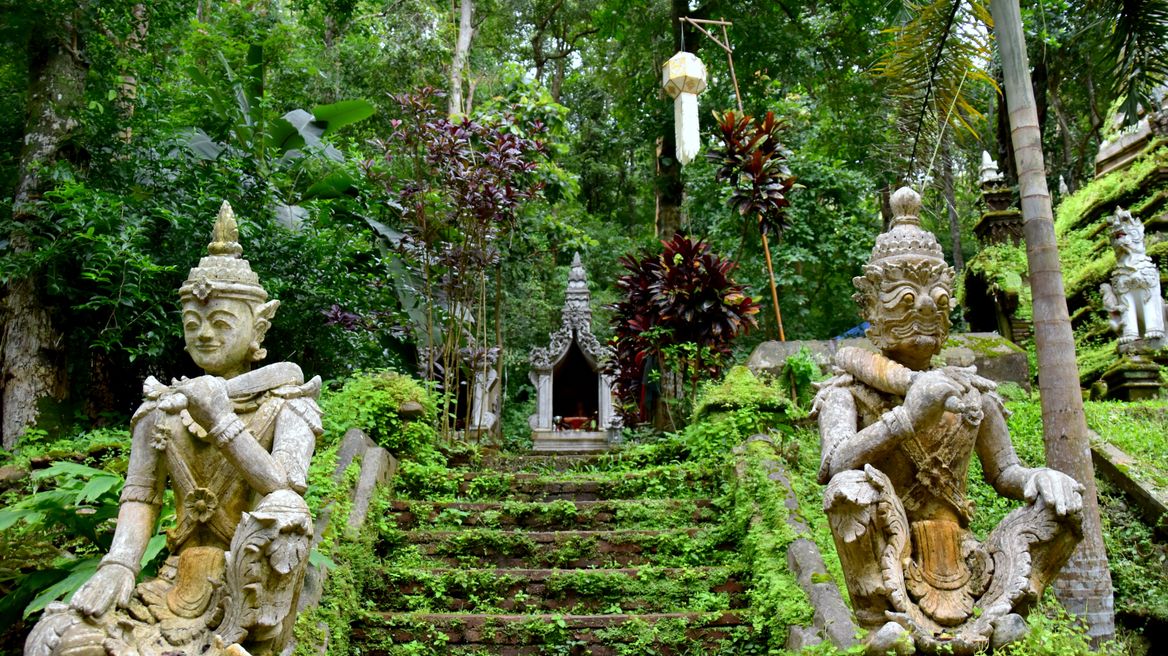Wat Pha Lat 