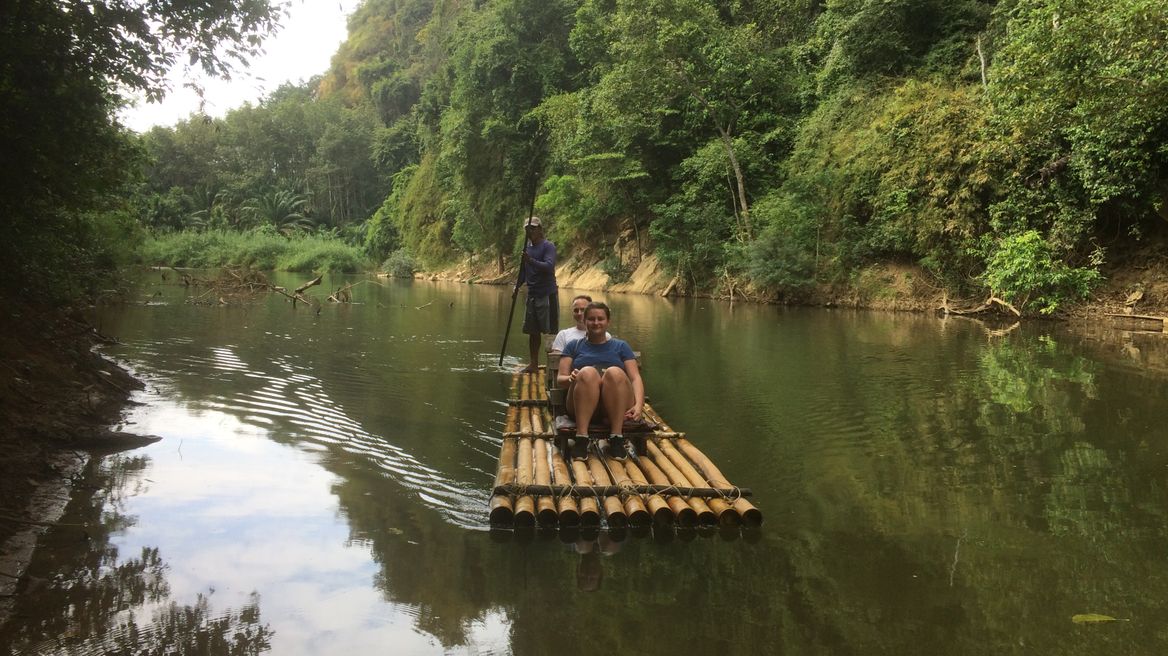 Floting on Sok river with relax view