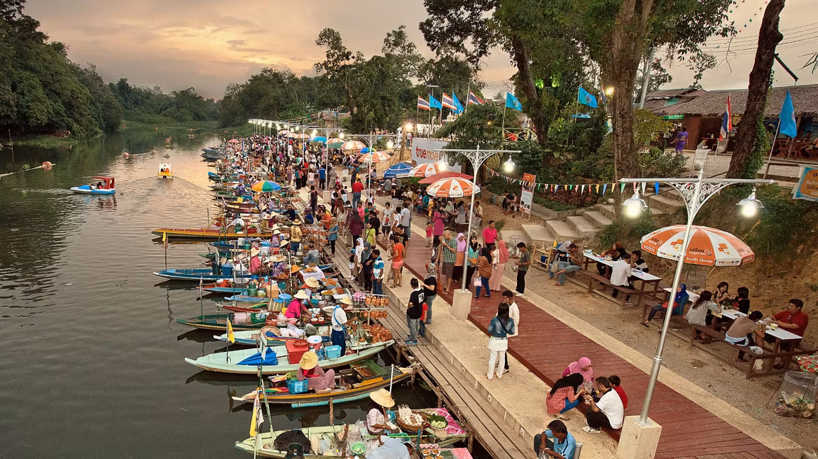 floating market