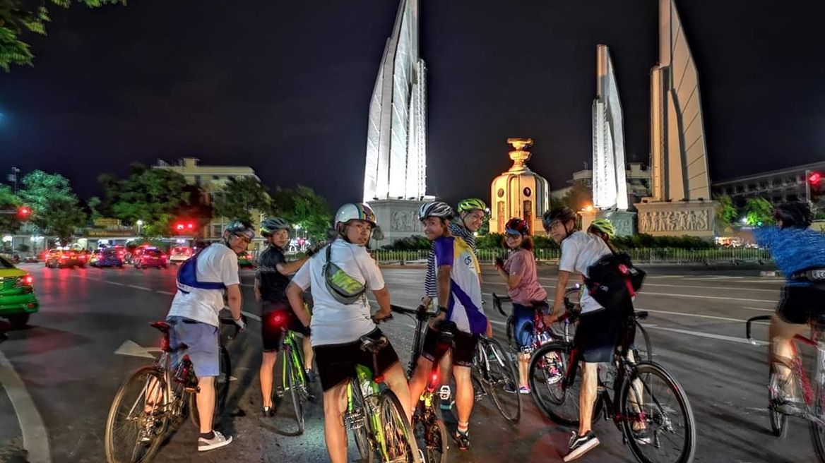 Victory of Monument at night