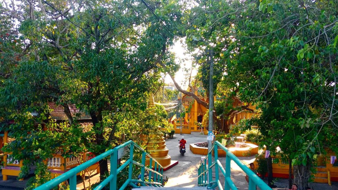 Wat Kho, hidden local Temple