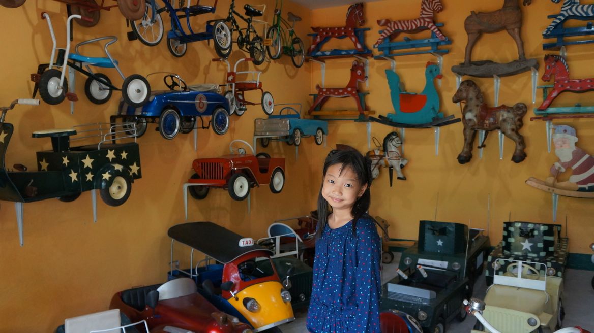 Suk Sasom Museum : Old toys and things