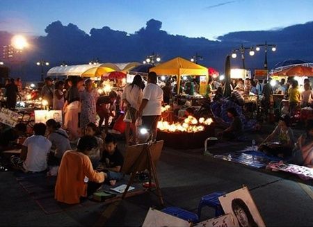 Bangsaen Walking Street