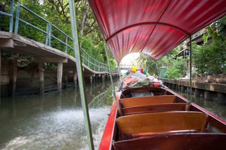 Long-tail boat trip