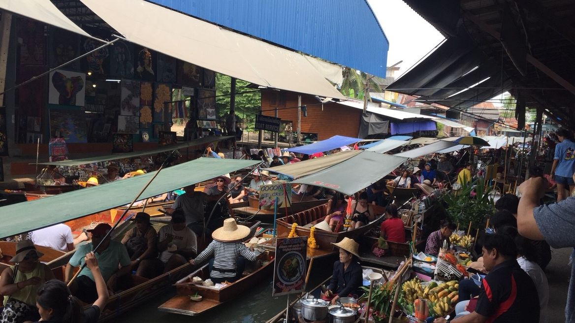 Damnoen Saduak Floating Market tour