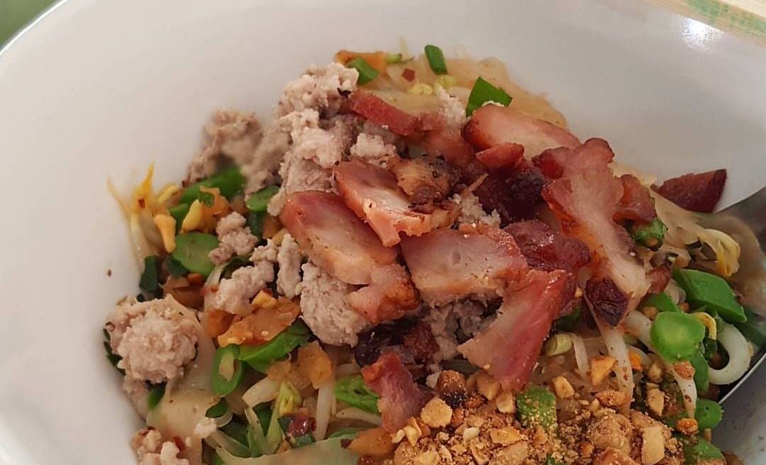 Egg Noodles with BBQ Pork 