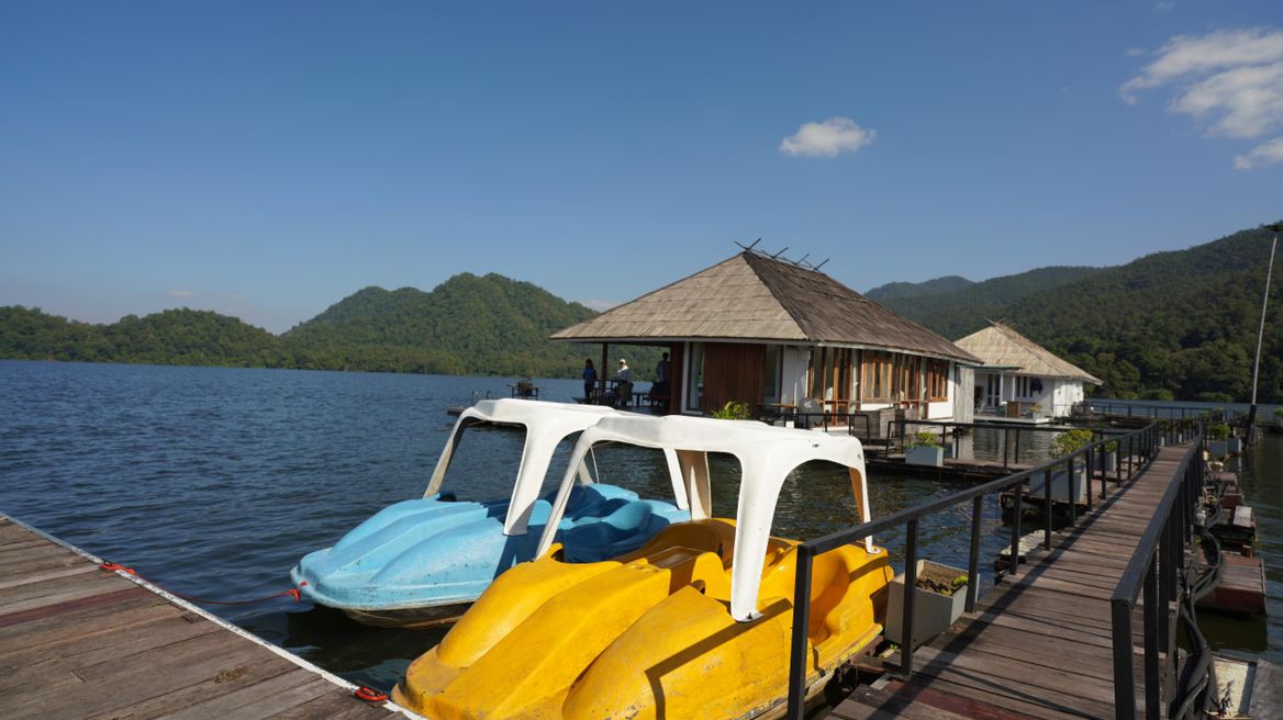 Mountain Float Resort is the luxury and the most highly spot for you who desire a serene and peaceful getaway far from the crowds.