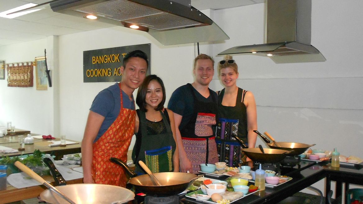 Cooking in Air Conditioning