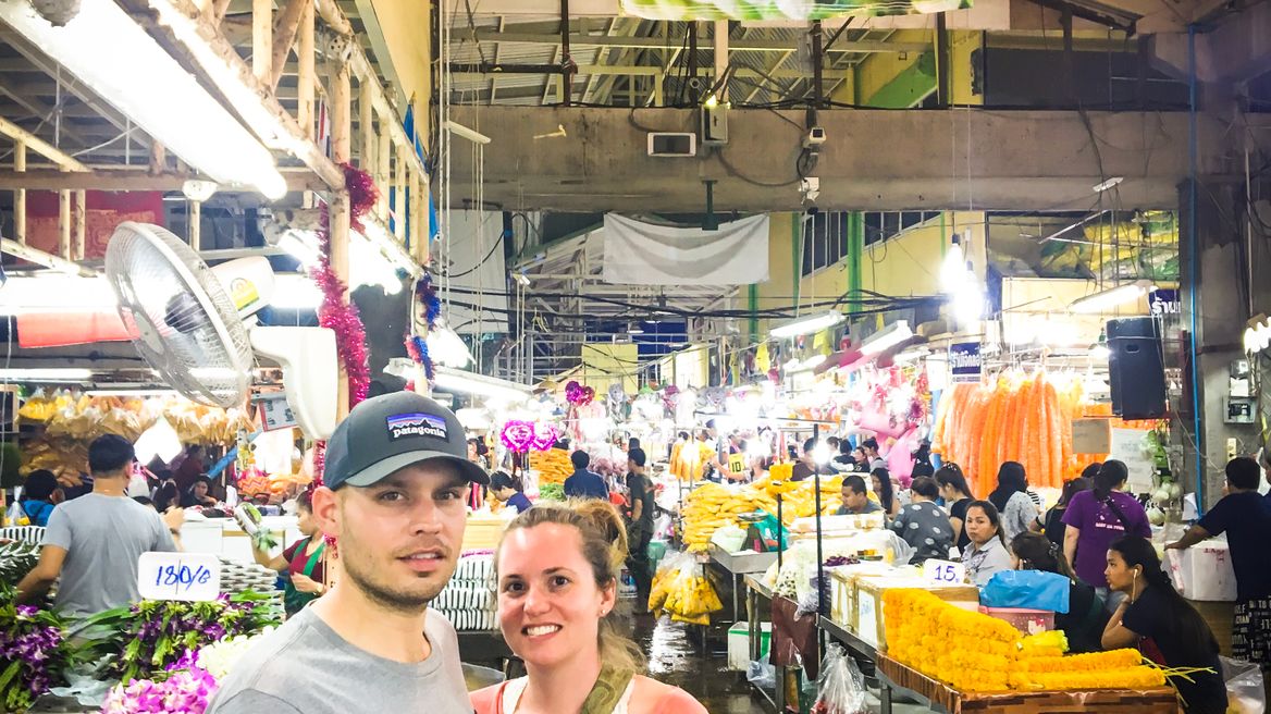 This flower market has never been going to sleep, always been dynamic and lively. The beautiful things are not just flower but the blended culture and way of life is fascinating.
