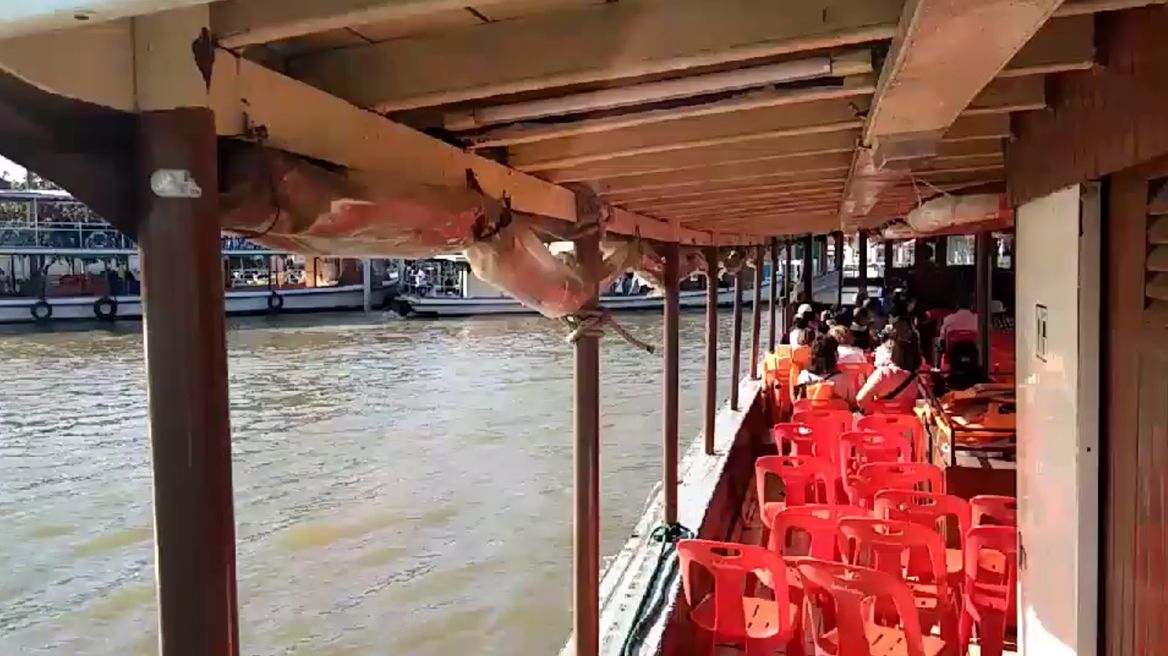 Boat transportation