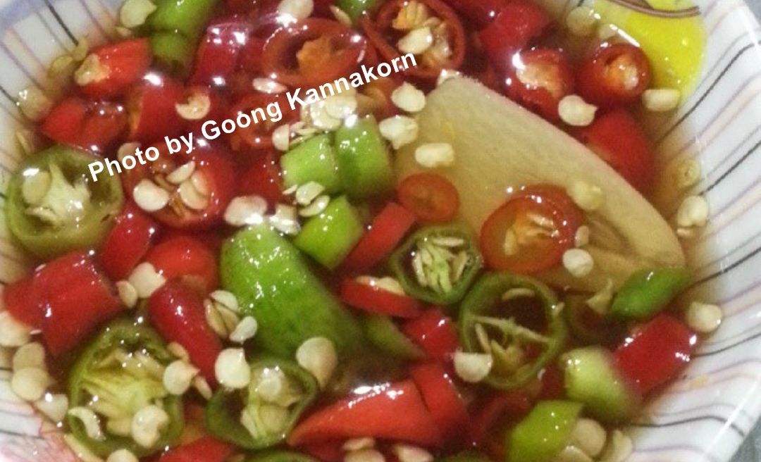 Chopped fresh chili and garlic with fish/soy sauce