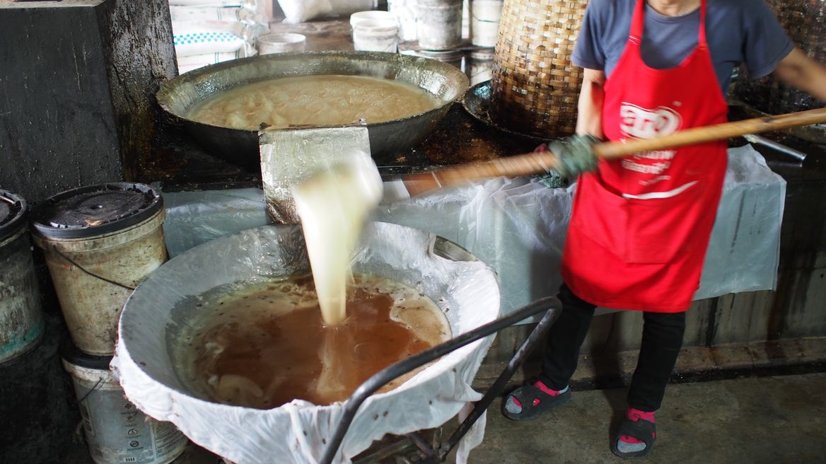 Learn how to make coconut sugar