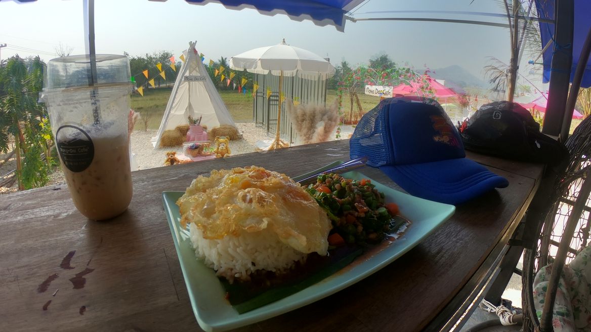 Bunch of refreshing drinks and local dishes