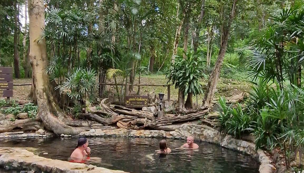 Pong-ang hot spring 