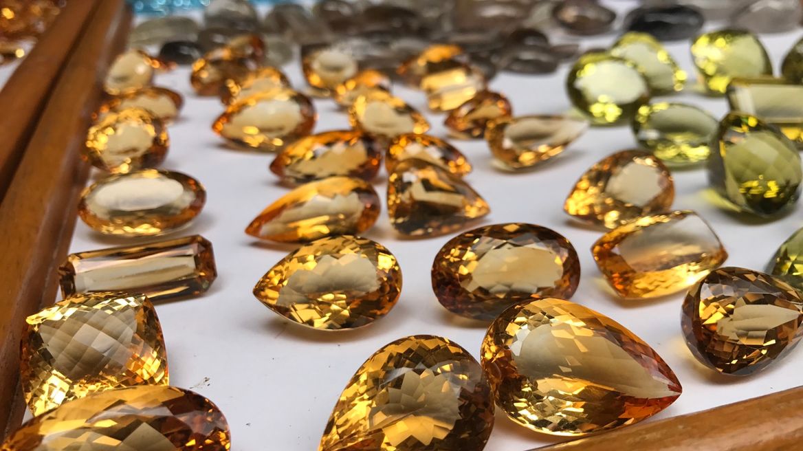 Choose a birthstone for you luck!