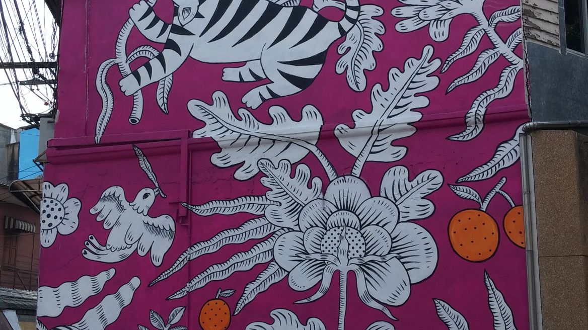 By Aitch. Song Wad Road - 1 of 15 works of street art from Bangkok's Bukruk Festival. 