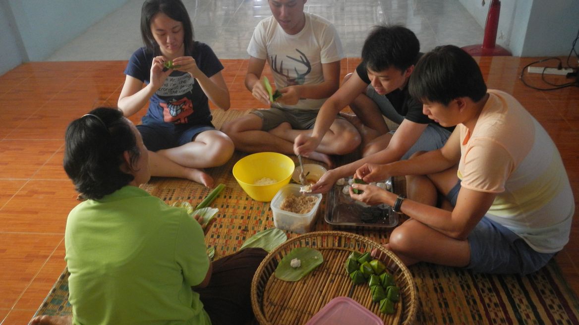 learn to cook with the local