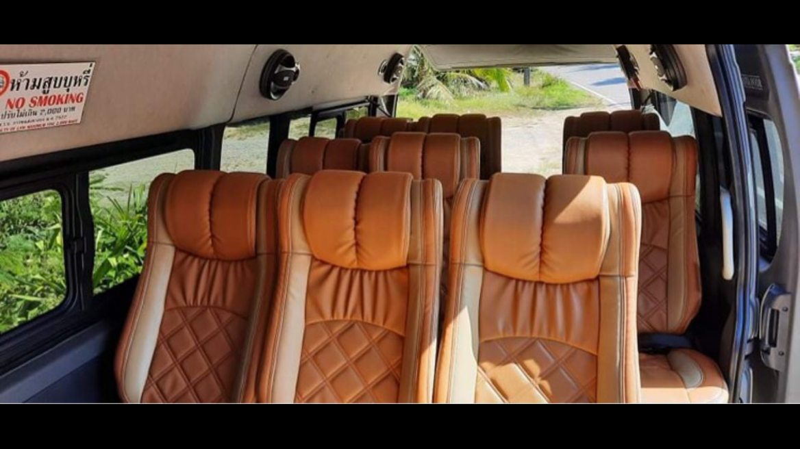 1-10 people fit in minibus with 1-10 big lugage