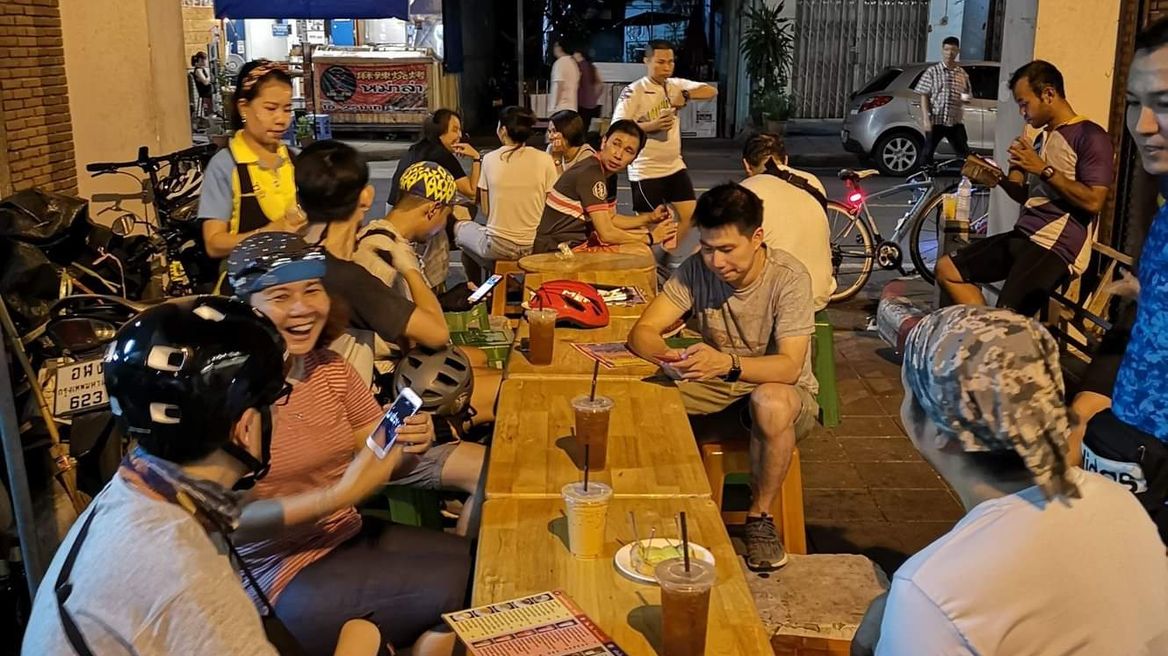 Enjoy local snack near the Giant Swing