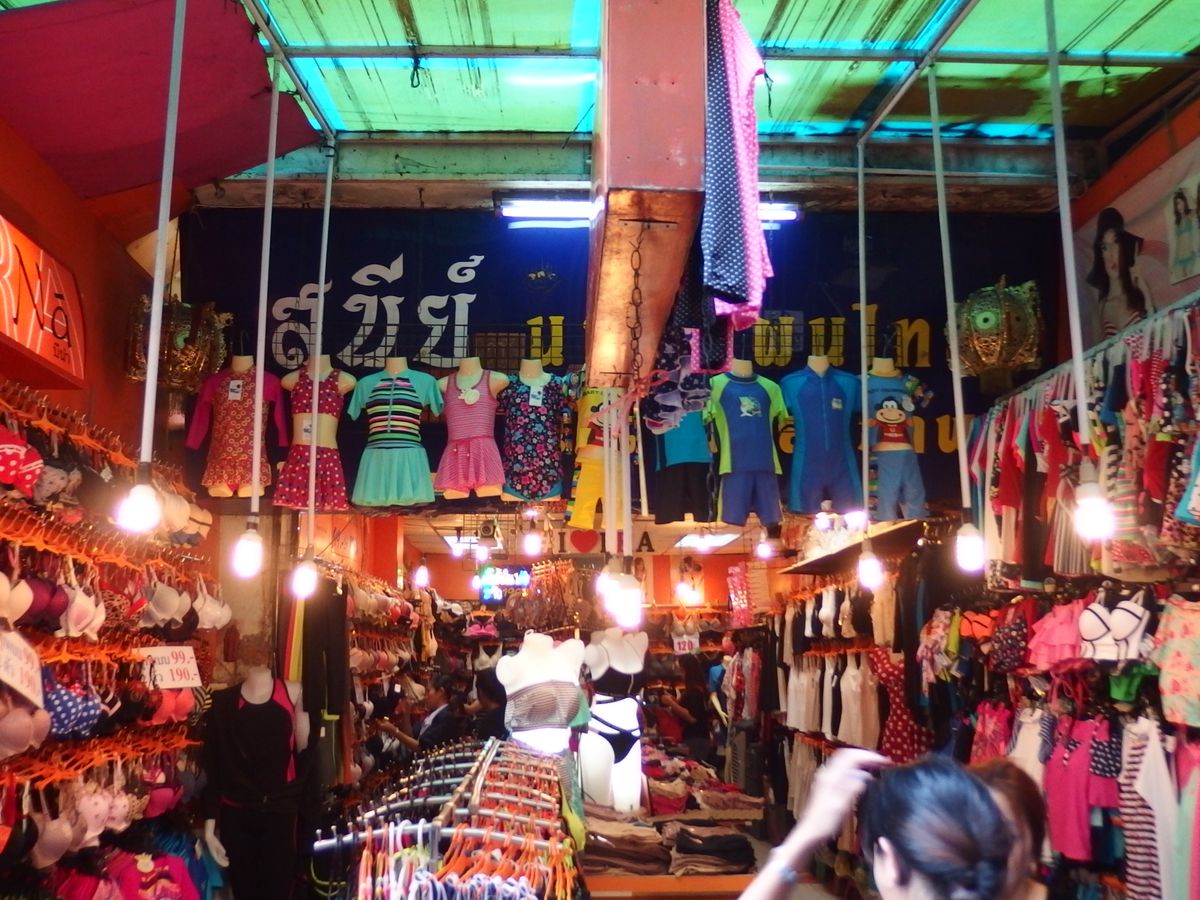 wang lang market bangkok thailand