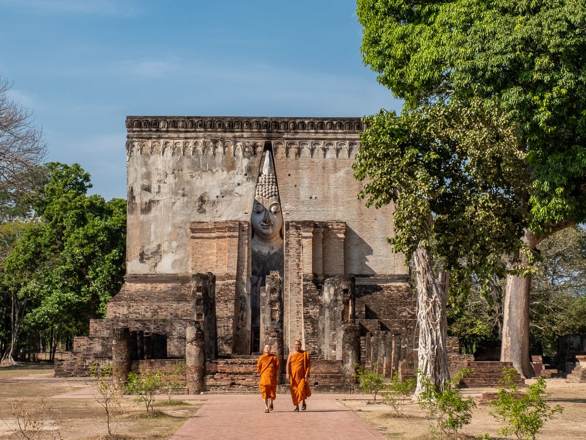 wat si chum sukhothai thailand
