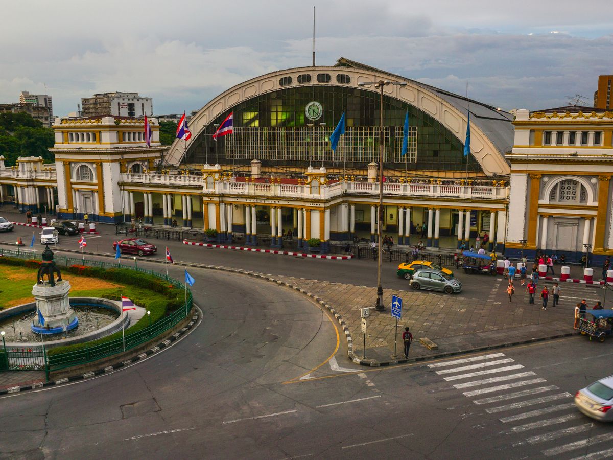 Bangkok Hua Lamphong Station