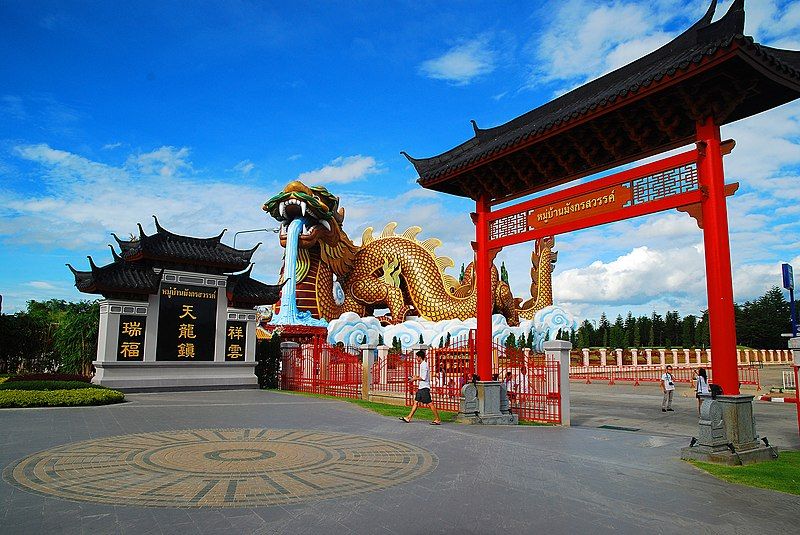 suphanburit city pillar shrine