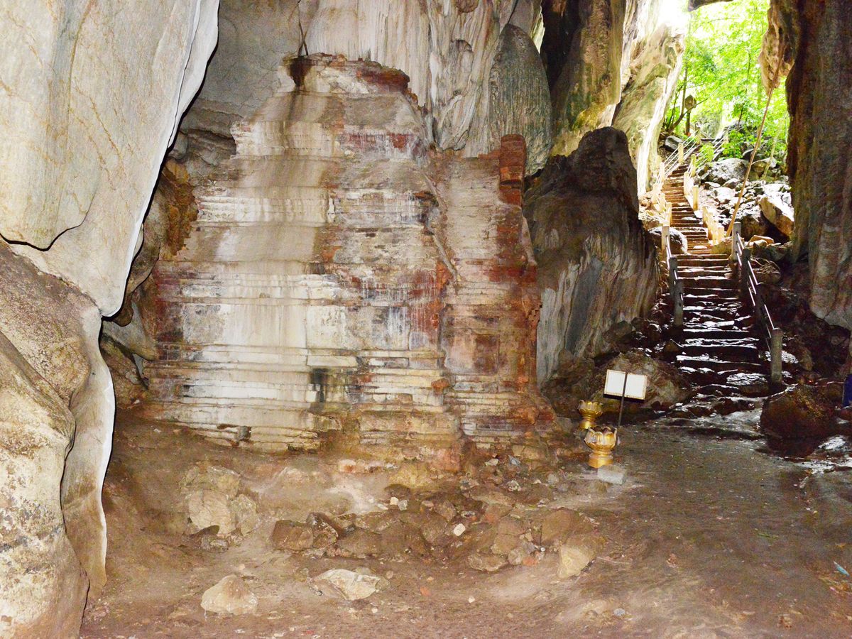 Phnom Chhnork  Kampot Cambodia