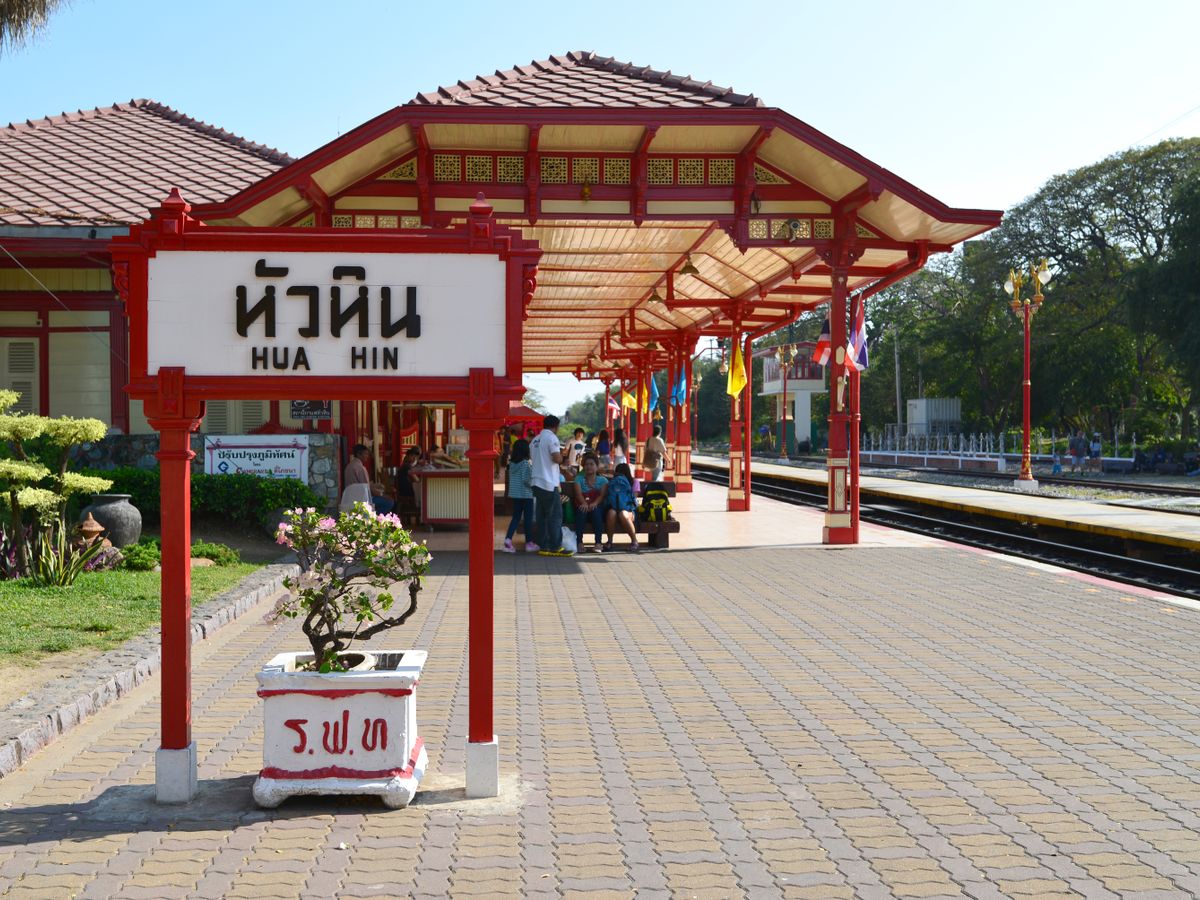 Dusit's Local Experiences in Hua Hin