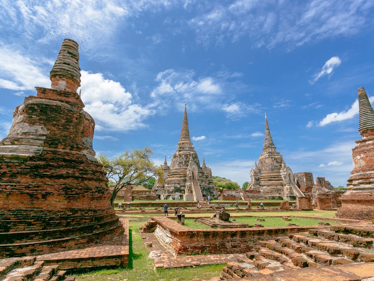 Wat Phra Mongkhon Bophit