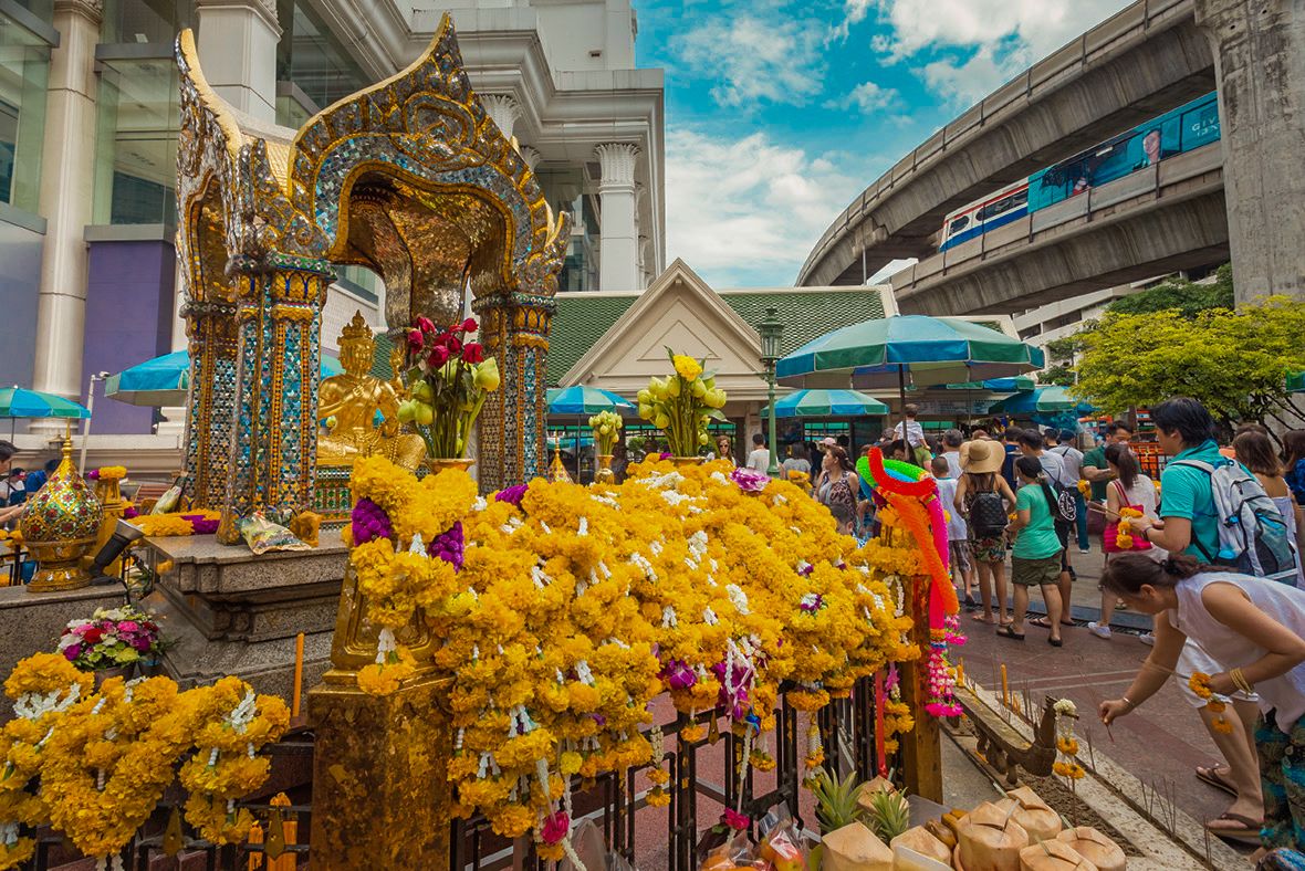 Erawan Shrine (Thao Mahaprom Shrine)