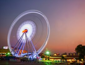Taste Real Thai Food & Shop at Asiatique