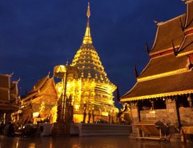 Take a Sunrise Tour of Doi Suthep and Taste Authentic Thai Food! 