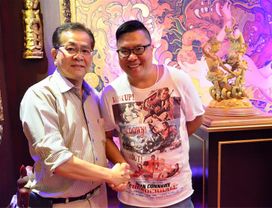 Thai Erotic Art Museum: Thai Sculptures & Paintings with a Local
