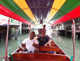 Explore Thonburi Ancient Temple and the Unseen Riverside Community