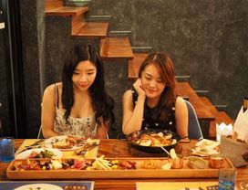 Experience Bangkok Michelin Star Restaurant with Passionate Local Foodie