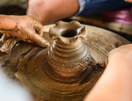Pottery Making & Chilled Riverside Lunch at Koh Kret with a Local