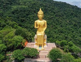 One Day Trip นั่งรถจิ๊ปเที่ยวบ้านทรายขาว 